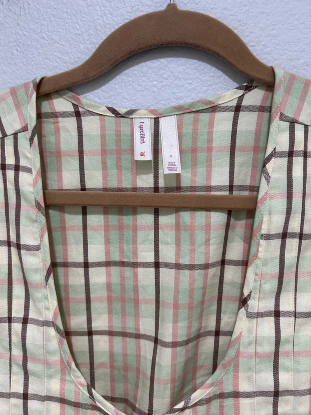 Anthropologie Plaid Tie-Front Sleeveless Camisole - Beige Plaid - Picture 6 of 9